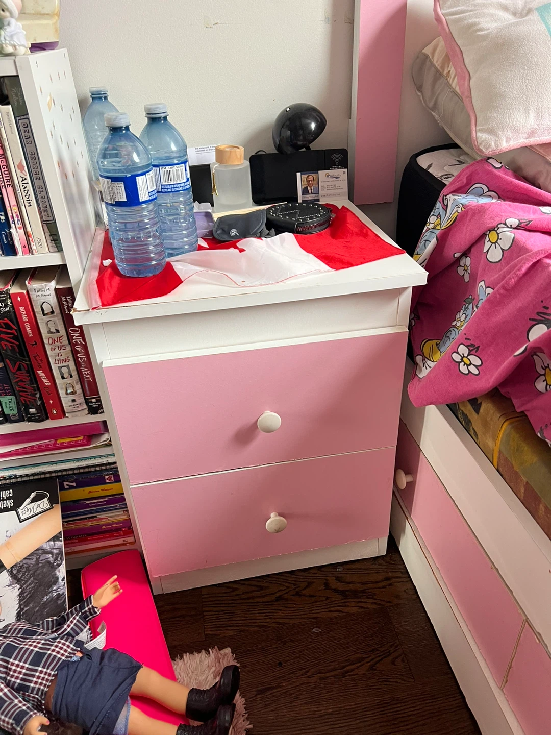 Girl’s Bedroom furniture pink - photo 3
