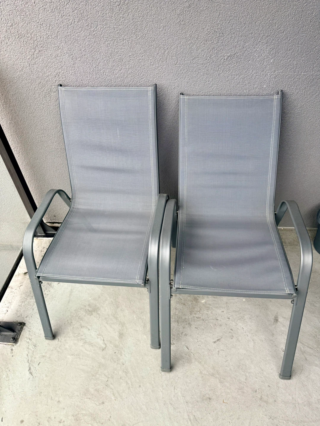 Patio Set: Round Glass Table & 2 Chairs - photo 4