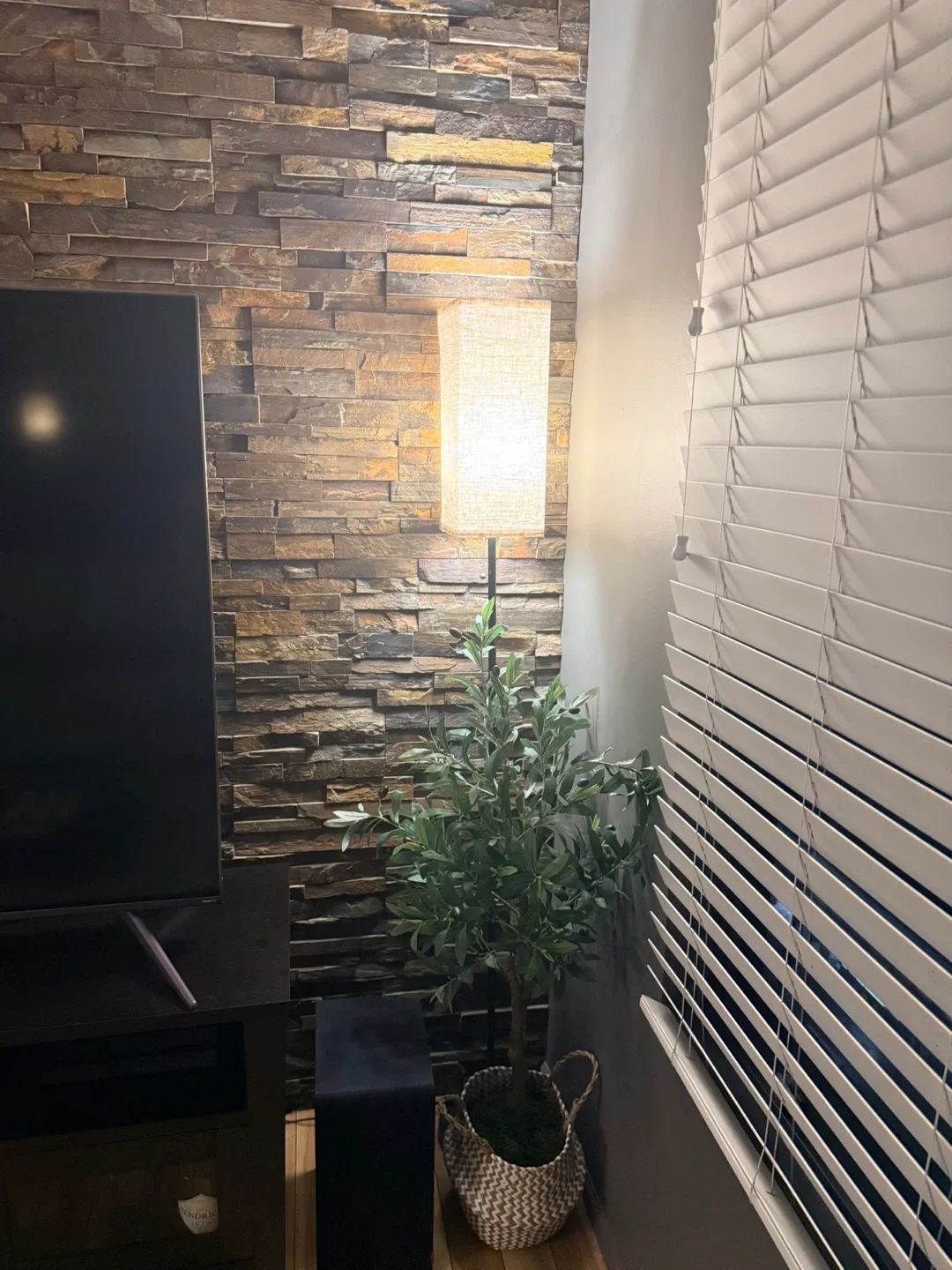 Modern Floor Lamp - Set of 2 image indicator(2)