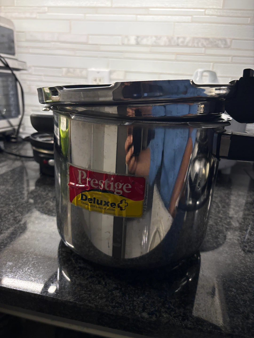 Prestige Deluxe+ Pressure Cooker - 5.5L - photo 2