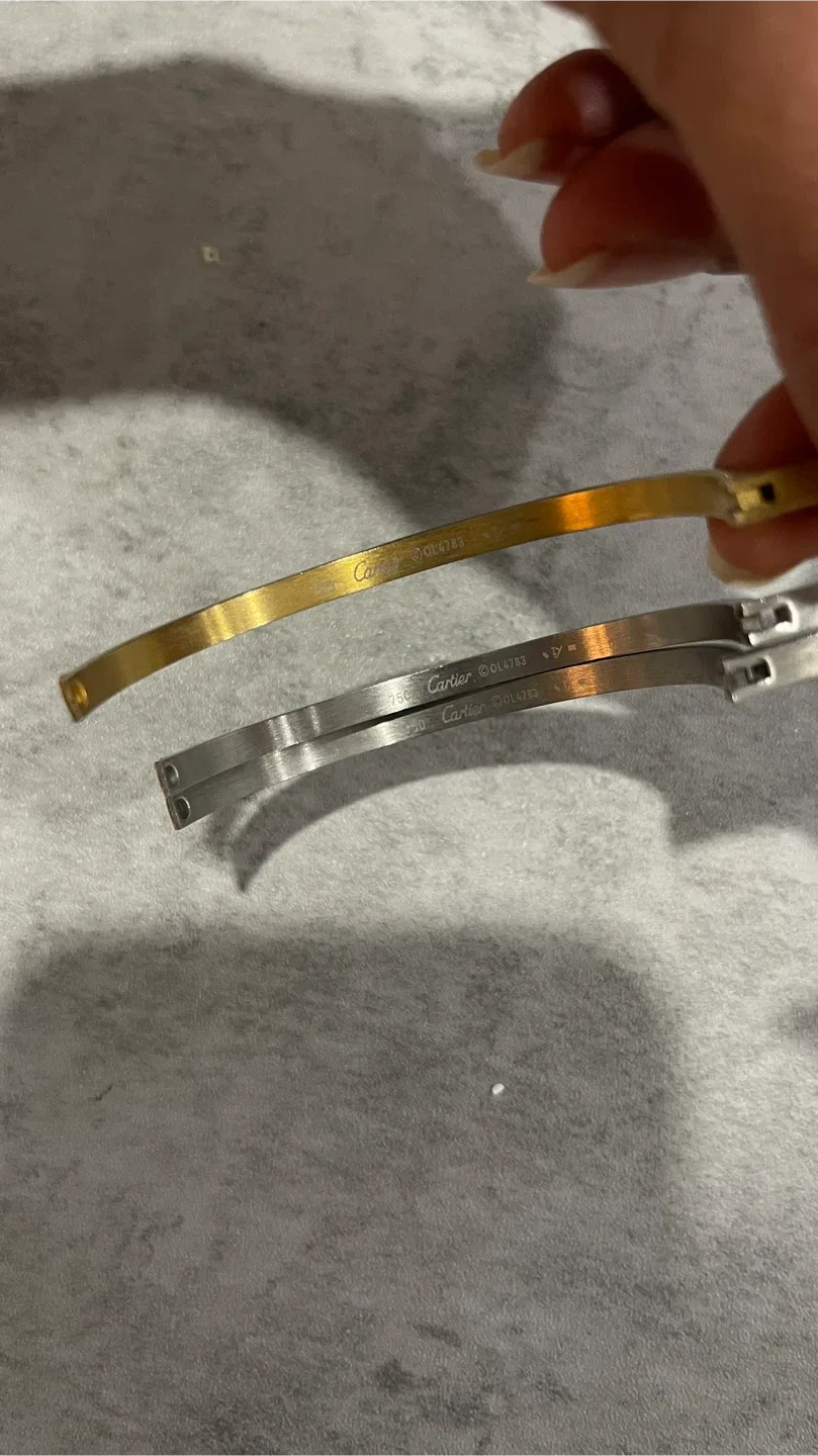 High quality Bracelets image indicator(3)