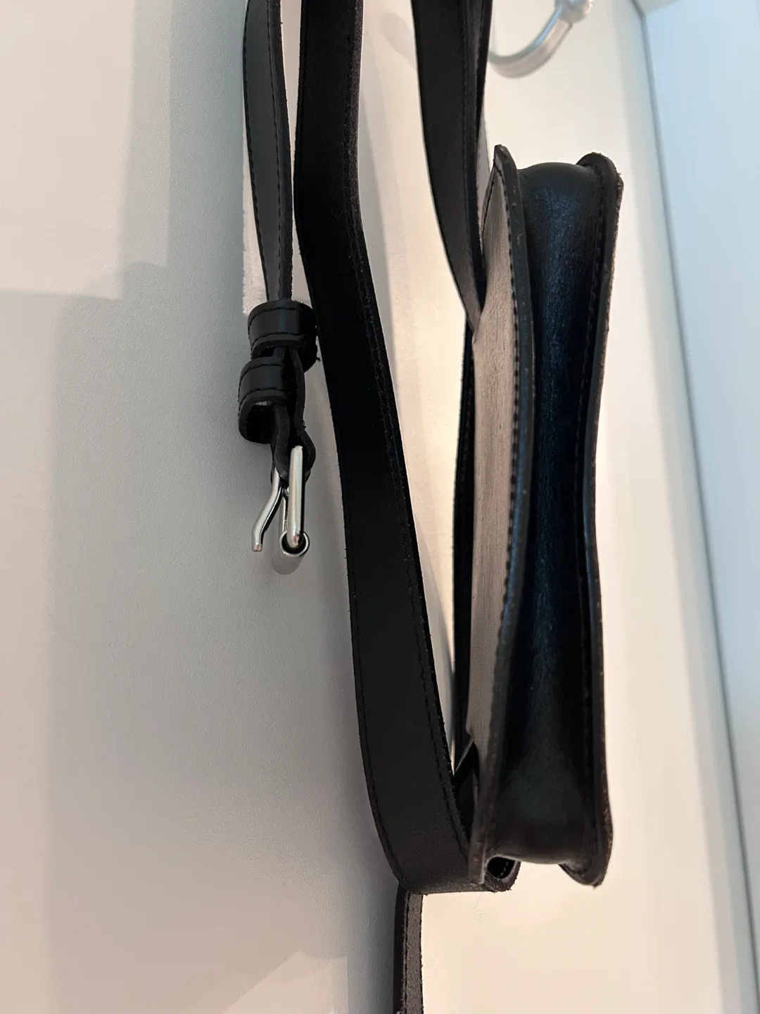 Black Leather Belt Bag image indicator(3)