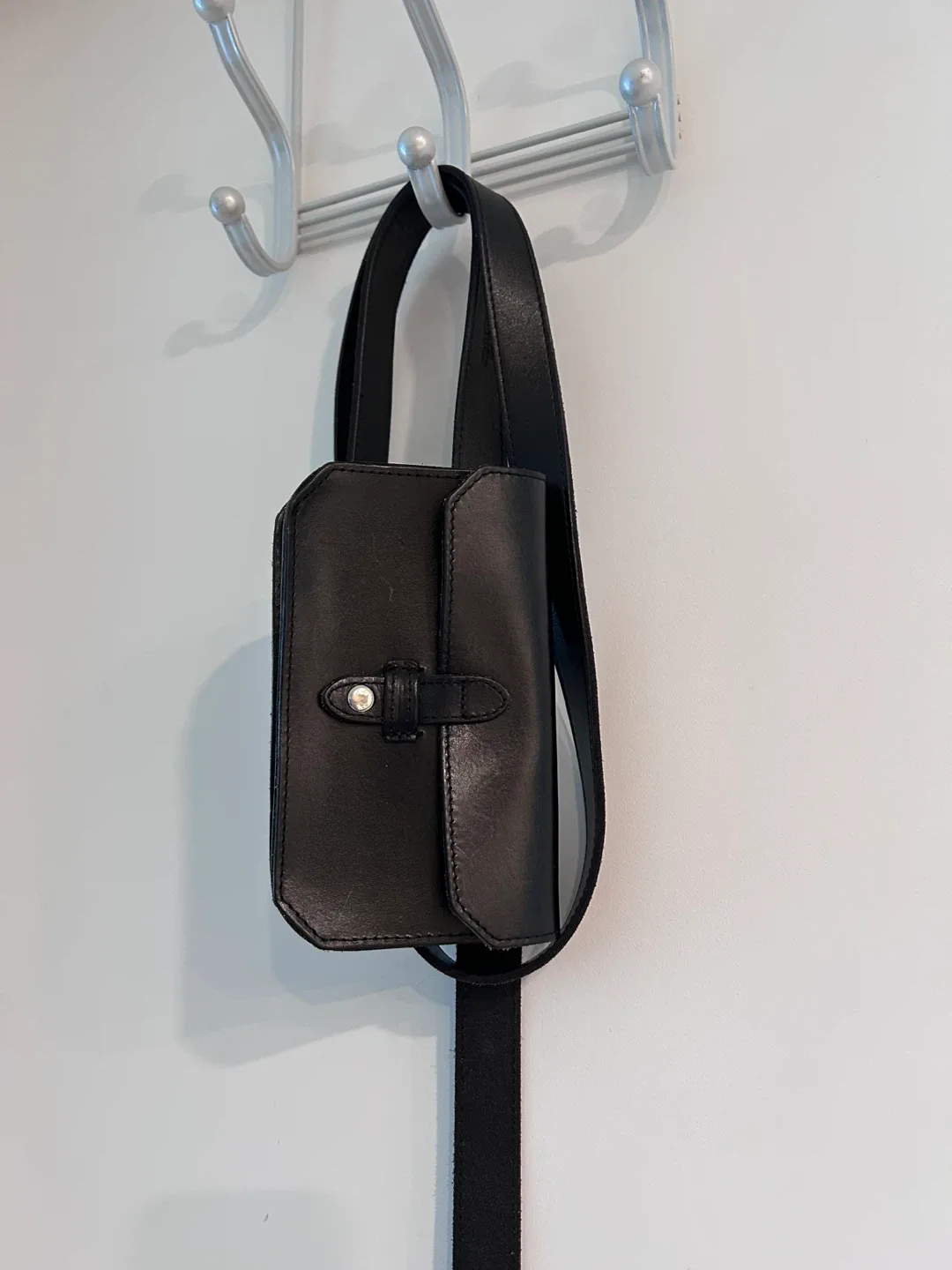Black Leather Belt Bag image indicator(2)