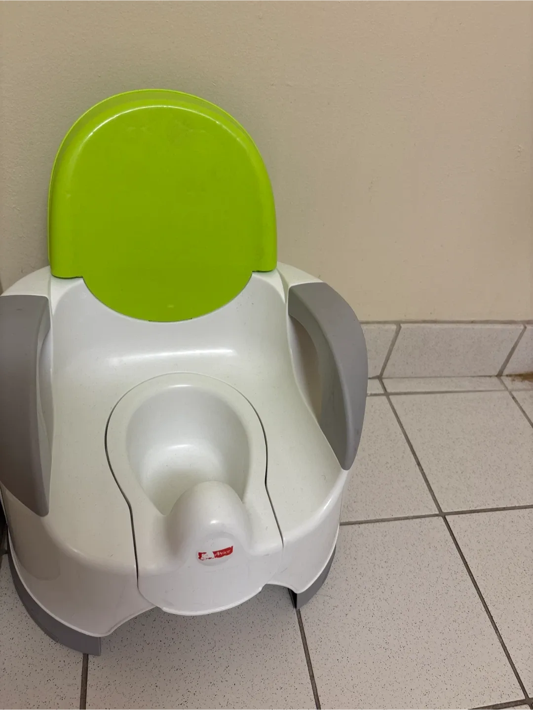 Fisher-Price Potty Chair image indicator(2)