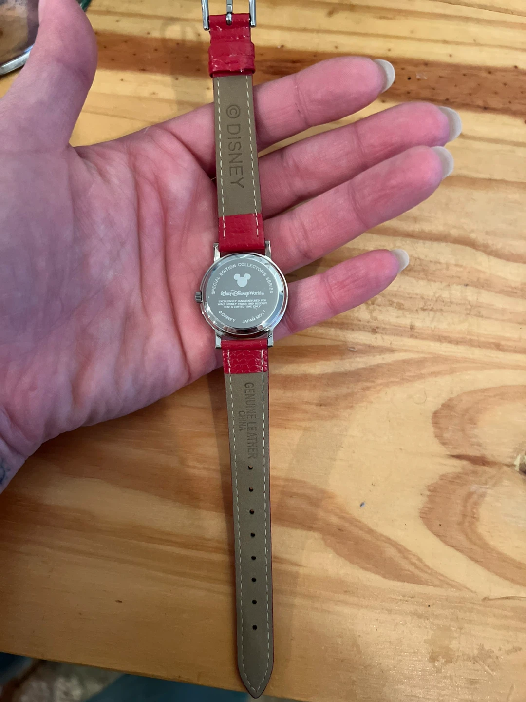 Disney Tinkerbell Red Leather Watch - photo 3