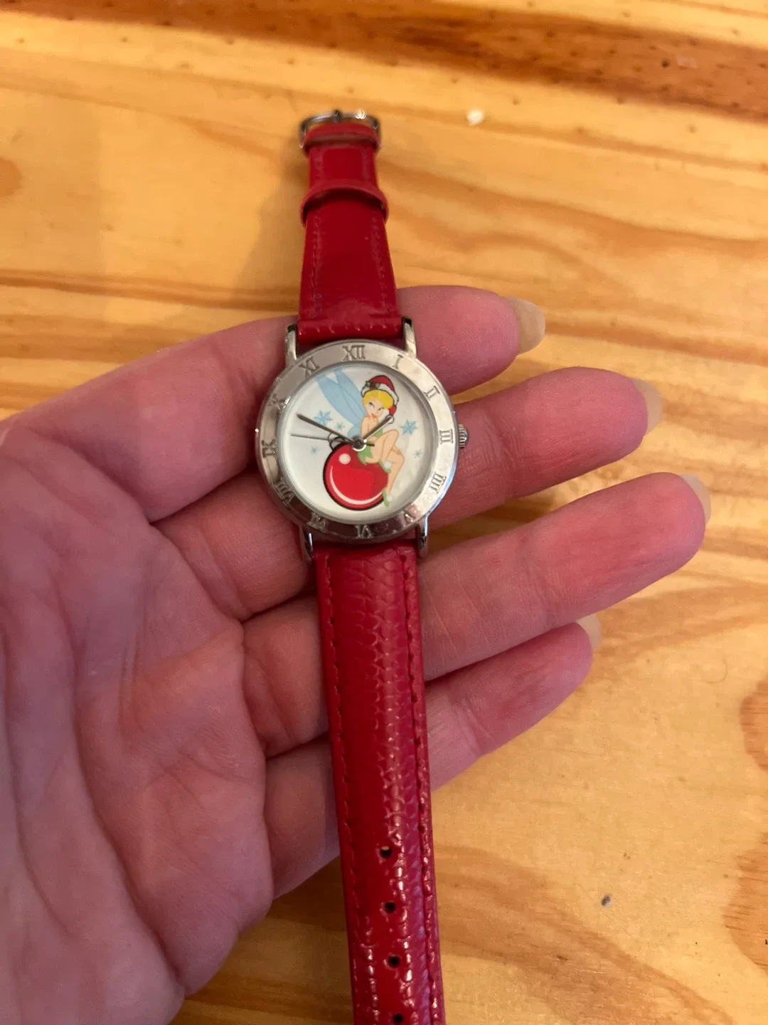 Disney Tinkerbell Red Leather Watch image indicator(2)