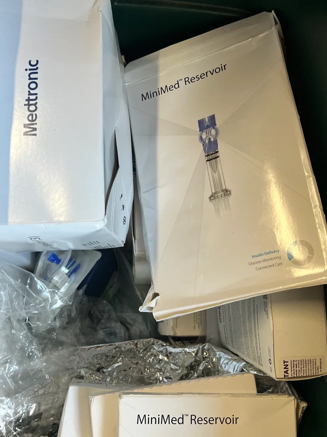 Medtronic MiniMed Reservoir & Quick-Set image indicator(3)