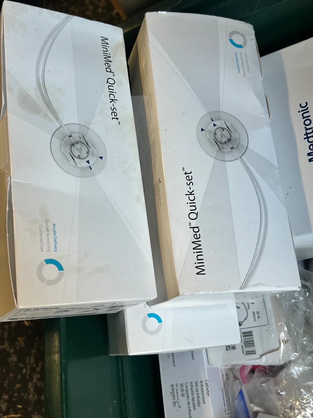 Medtronic MiniMed Reservoir & Quick-Set image indicator(2)