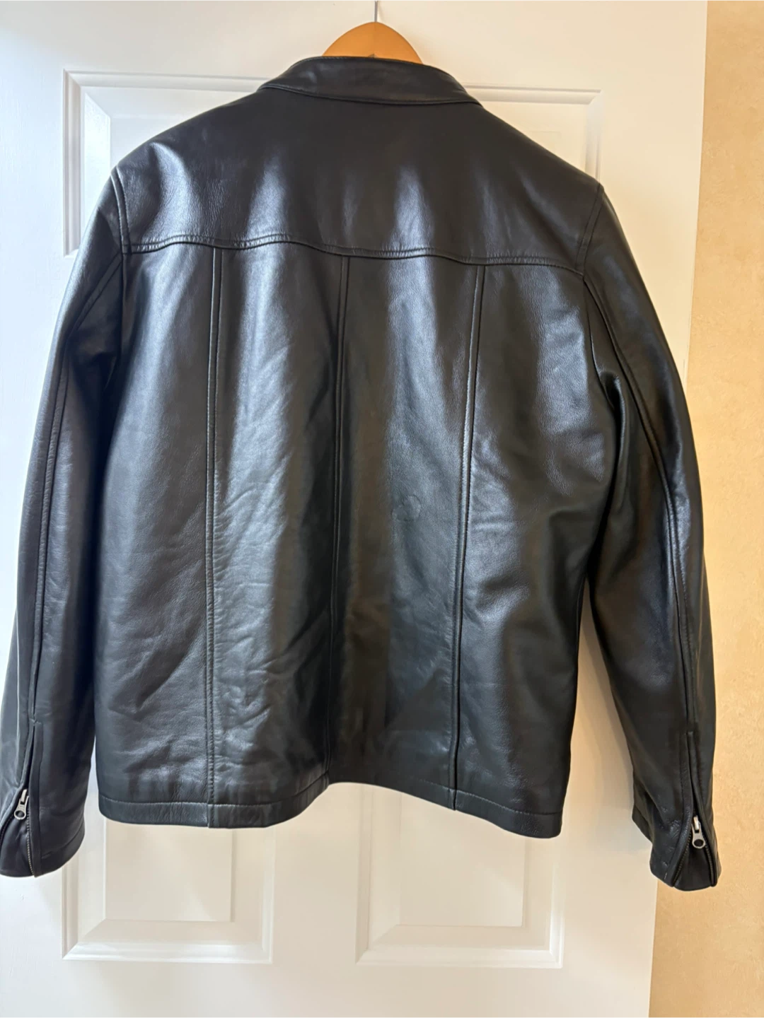 Real Leather Black Jacket - Size L - photo 3