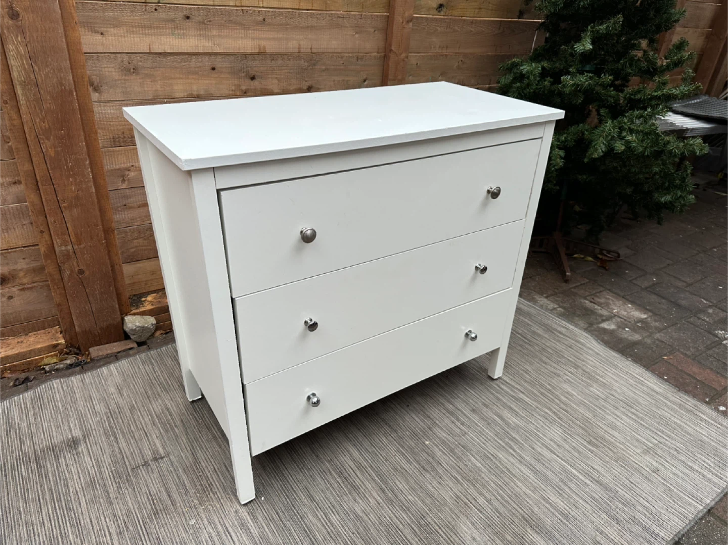 White 3-Drawer Dresser - photo 2