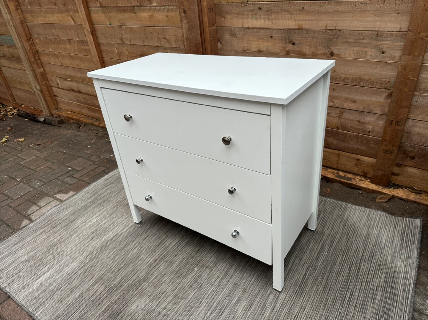 White 3-Drawer Dresser
