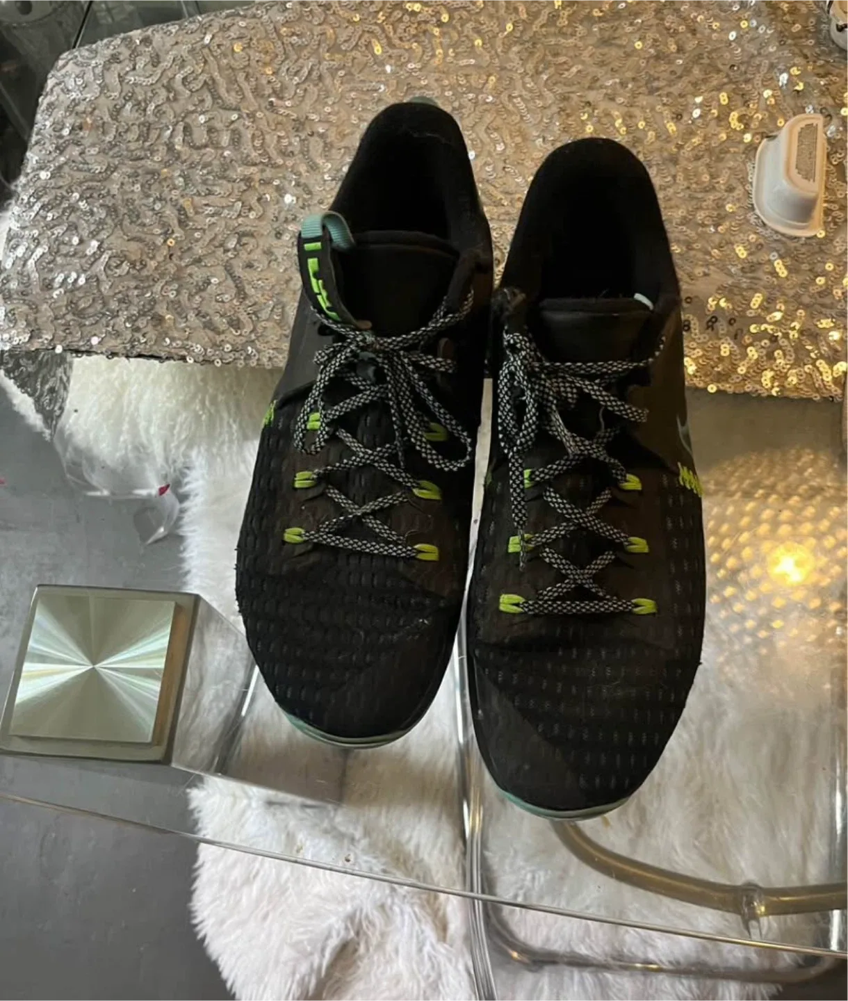 LeBron Black green beaters -5$ thumbnail