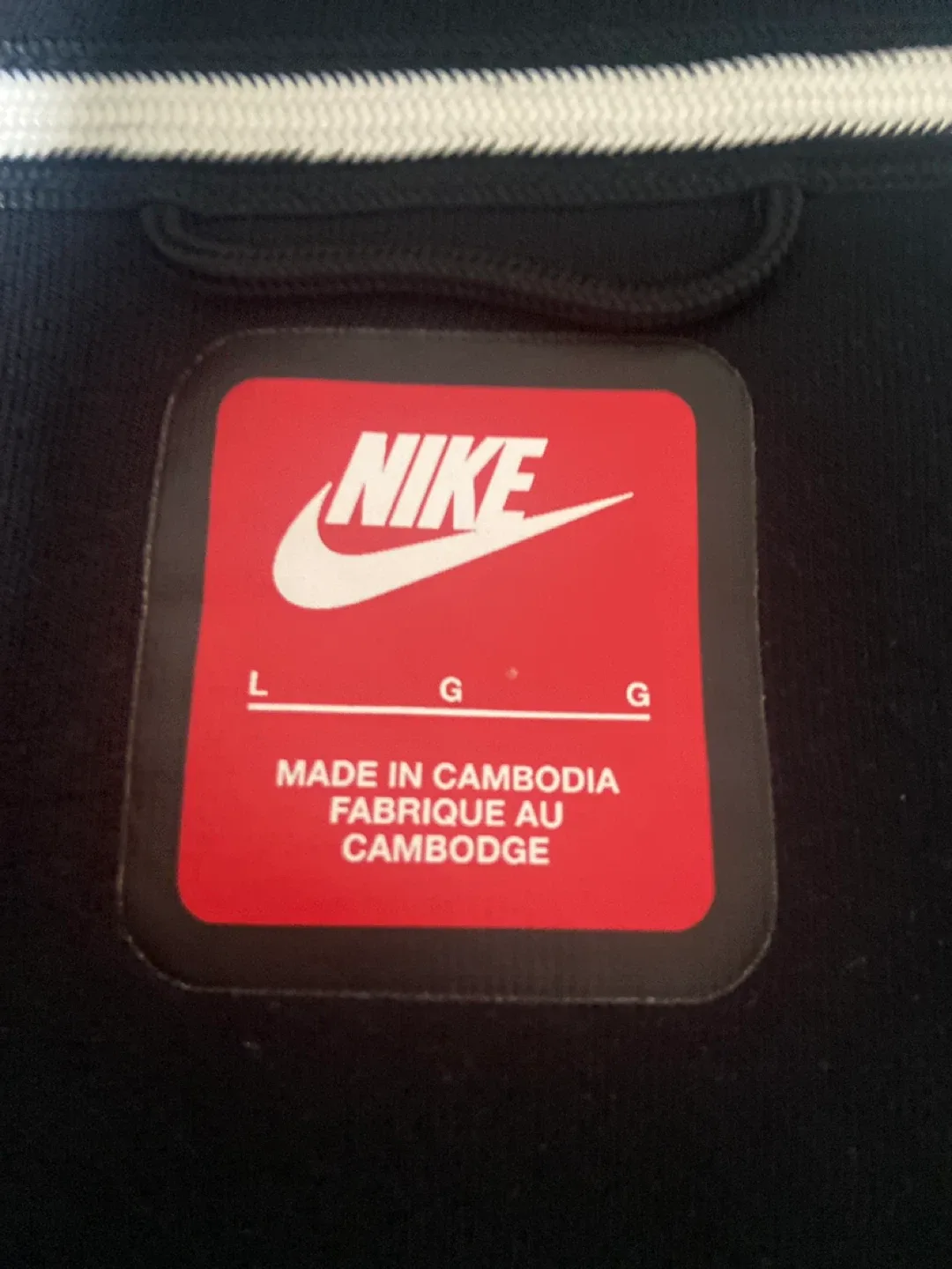 Nike Tech Fleece Hoodie - Size L image indicator(2)