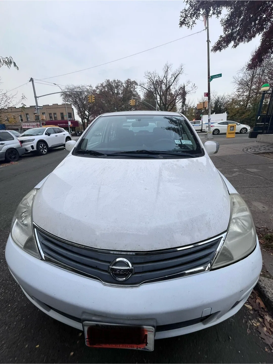 Nissan Versa 2011 image indicator(3)