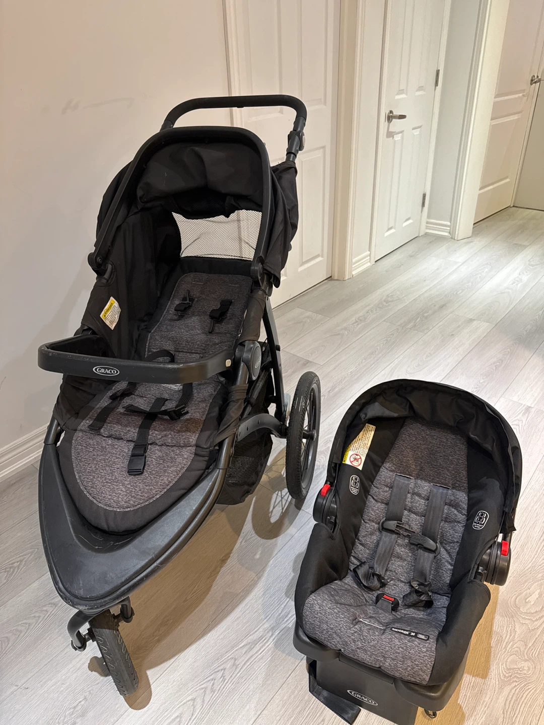 Graco Jogger Stroller & Infant Car Seat - photo 2