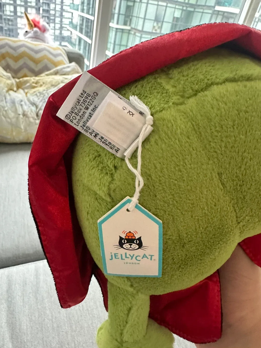 Jellycat Baron Green Bean Bat image indicator(2)