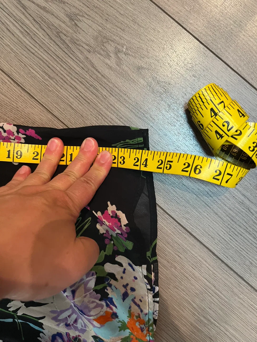 Alice Moon Floral Dress - Size S/M image indicator(6)