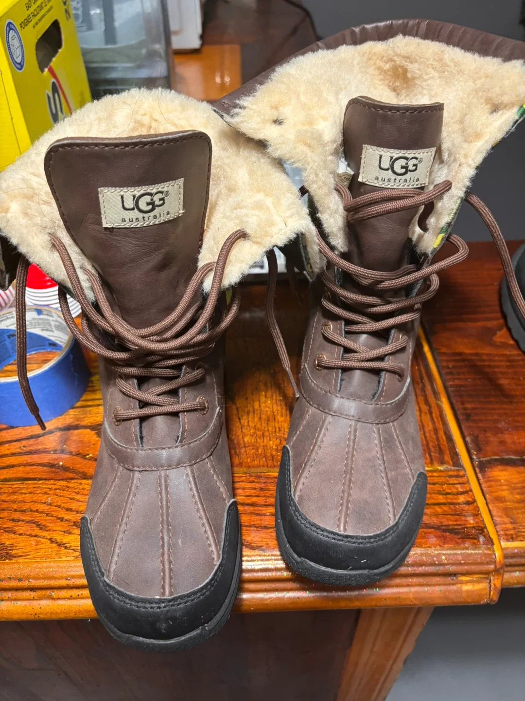 UGG Australia unisex Brown Leather Boots image indicator(4)