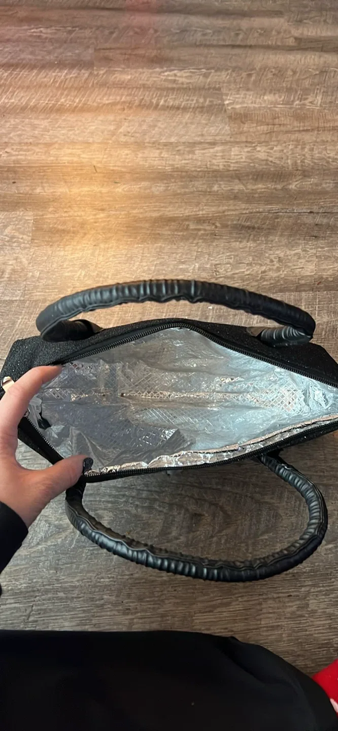 Black Glitter Handbag with Wine Stopper image indicator(2)