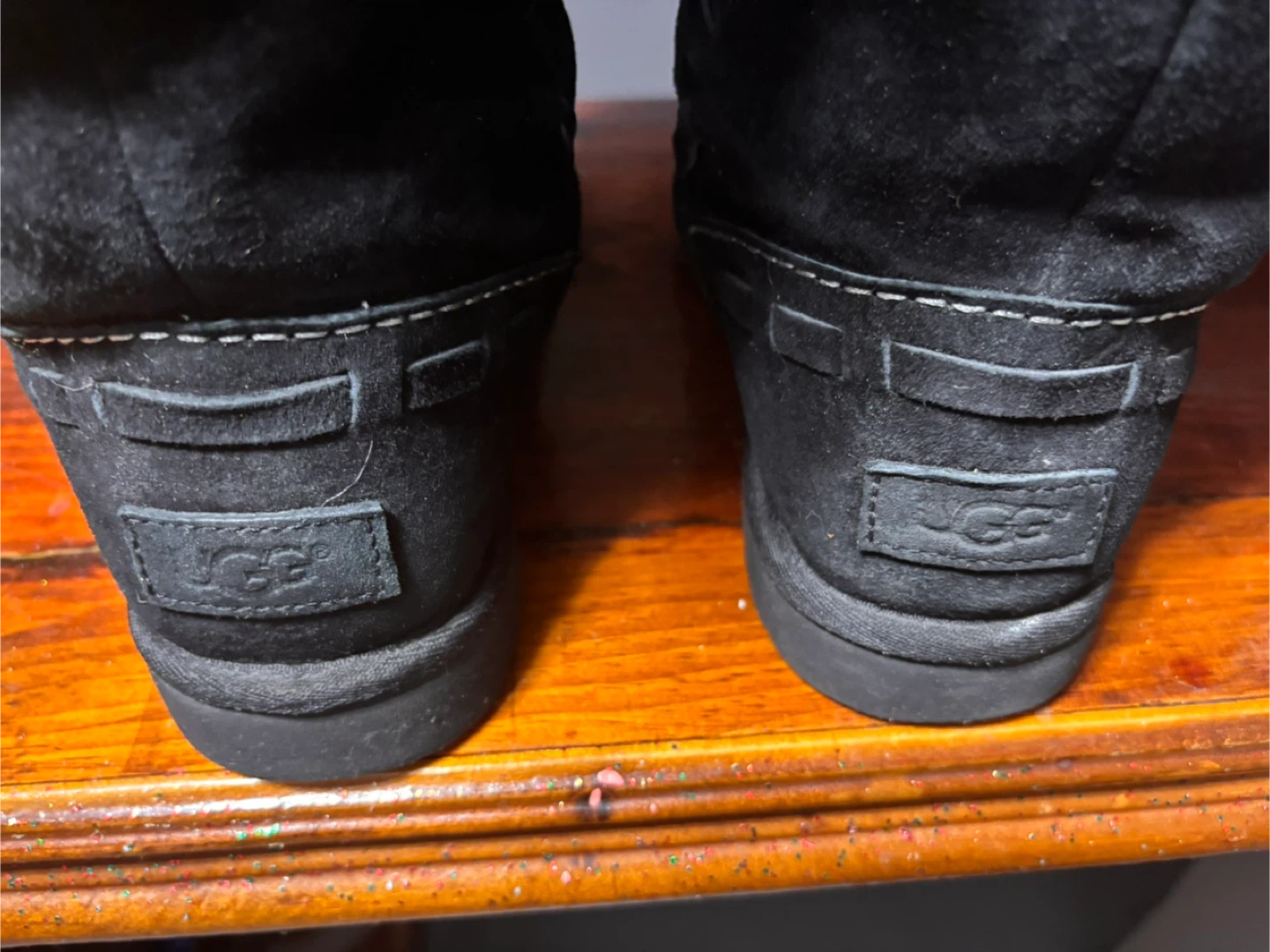UGG Black Boots with Fur Trim excellent condition - photo 2