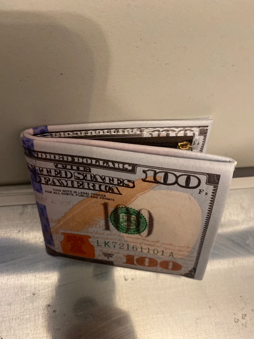 100 Dollar Bill Wallet image indicator(3)