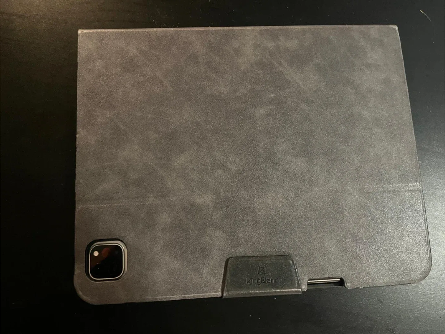 iPad 13 Pro 12.9” 1TB with CELLULAR (excellent condition) image indicator(4)