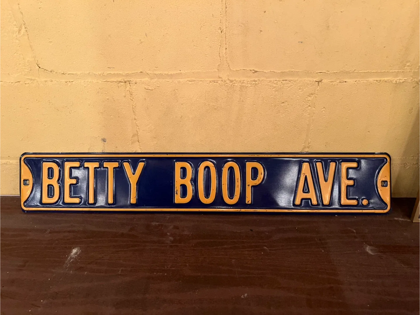 Betty Boop Ave. Street Sign