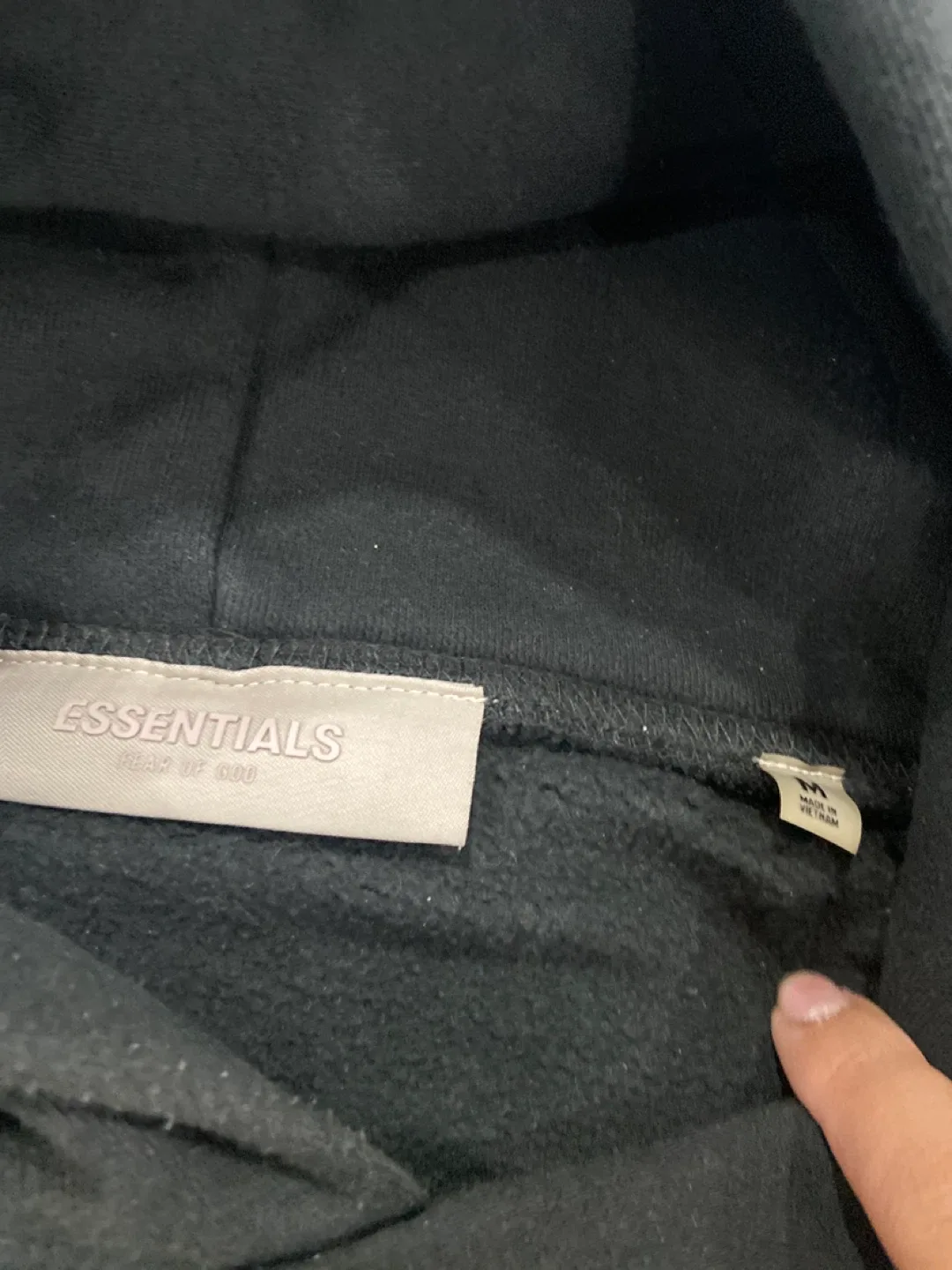 Essentials Fear of God Hoodie, Size M image indicator(6)