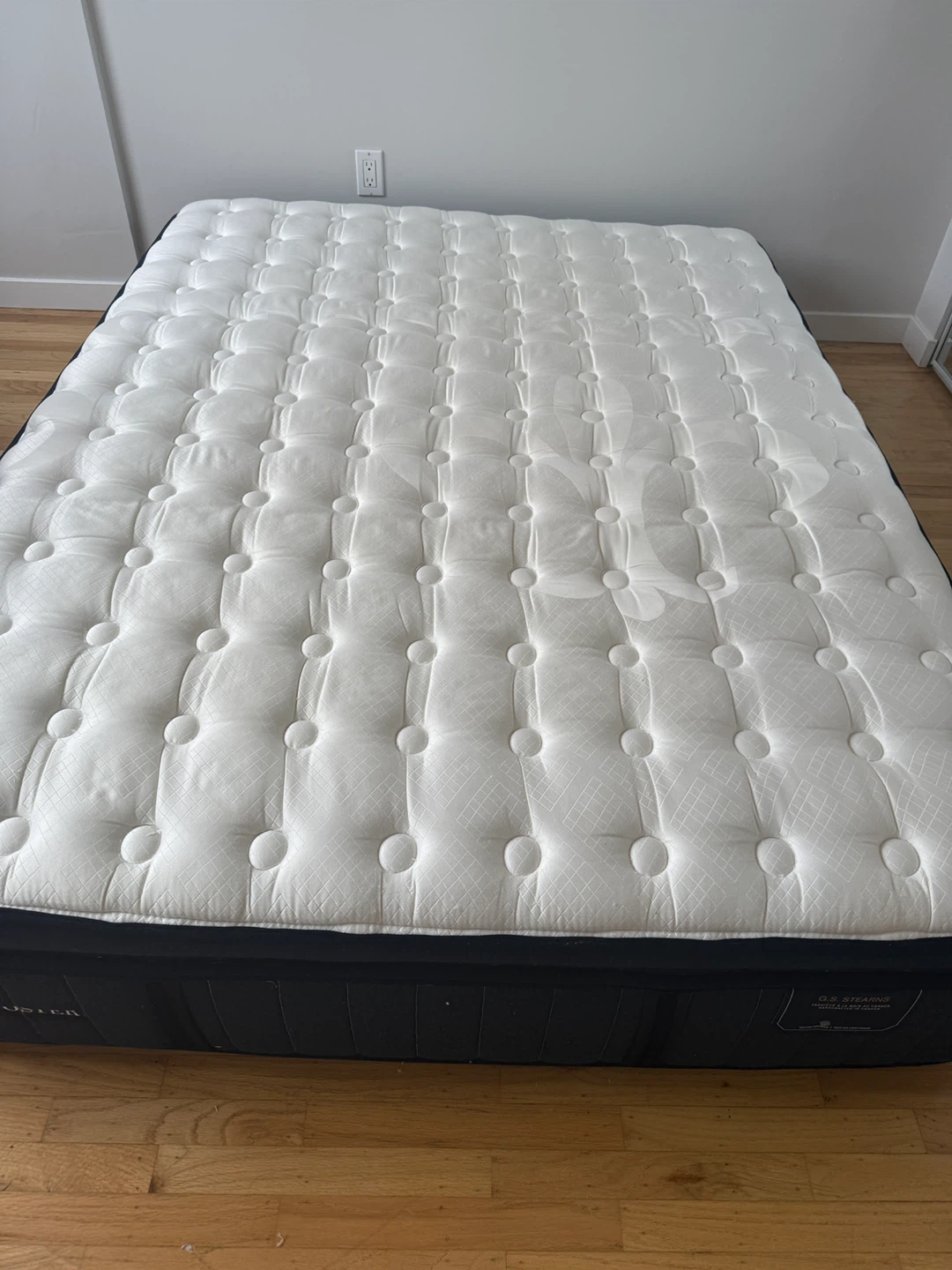 Pillow Top Stearns & Foster Pavillion  Queen Mattress - photo 2