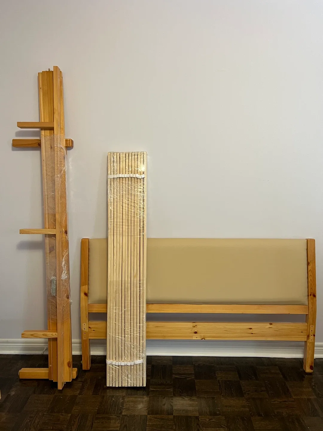 queen size bed #2 with mattress image indicator(2)