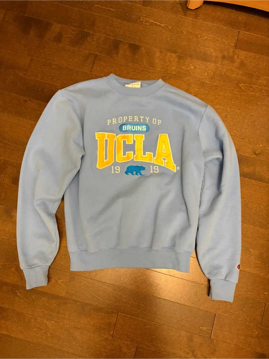 Champion UCLA Bruins Crewneck - Size S