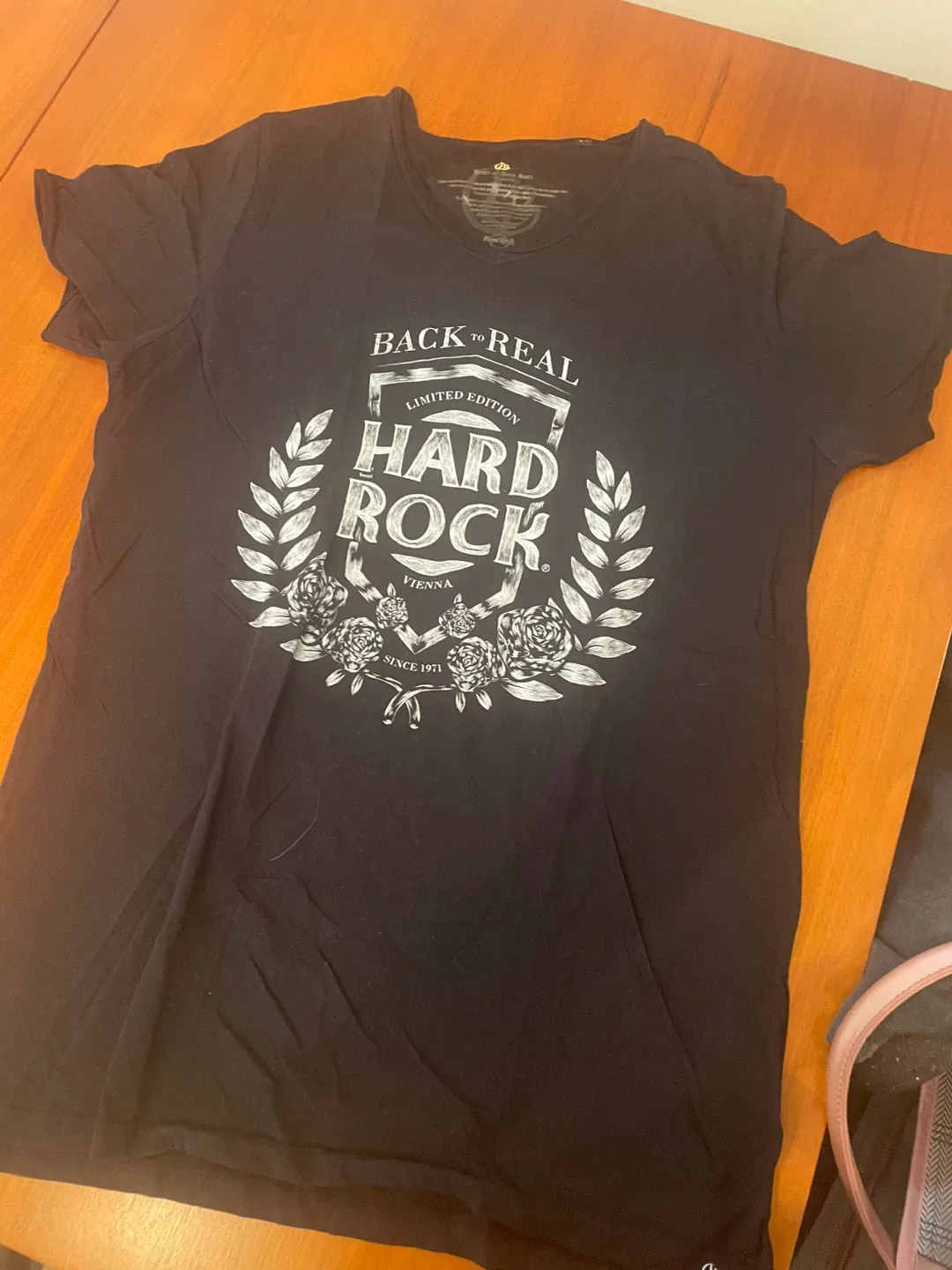 BRAND NEW - Hard Rock Vienna Limited Edition T-Shirt