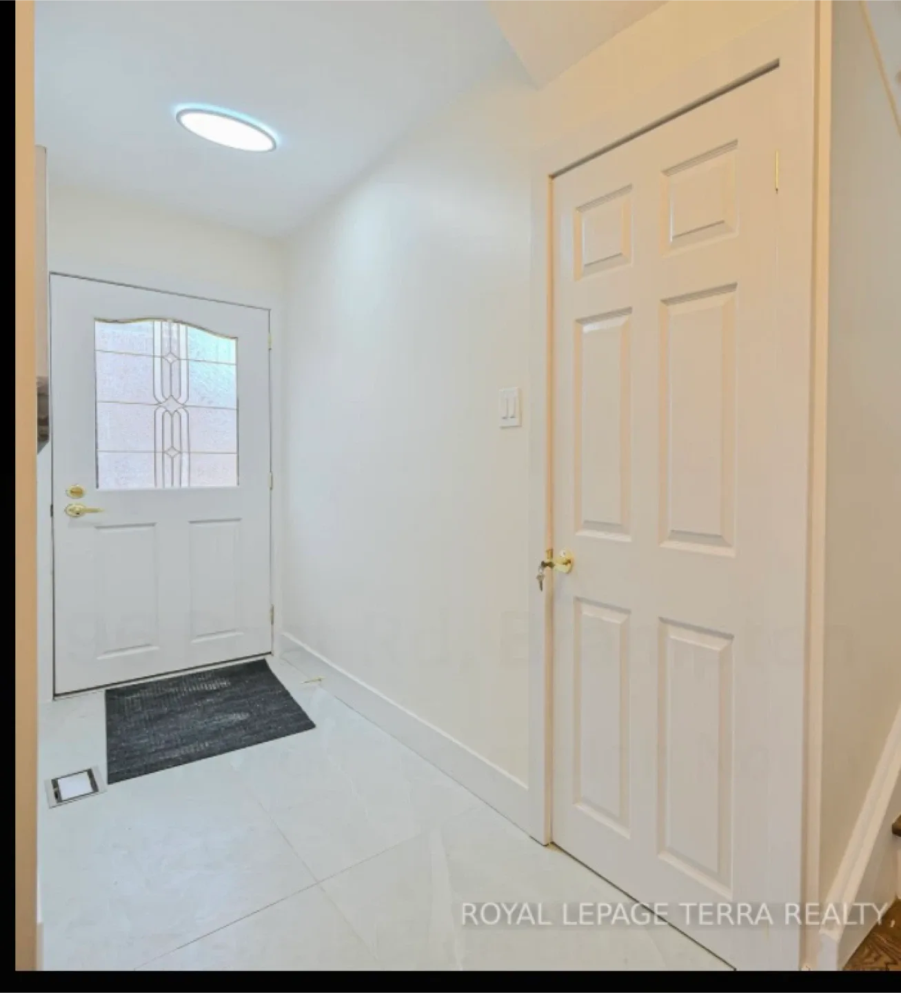 Newly Renovated Property for Rent image indicator(7)