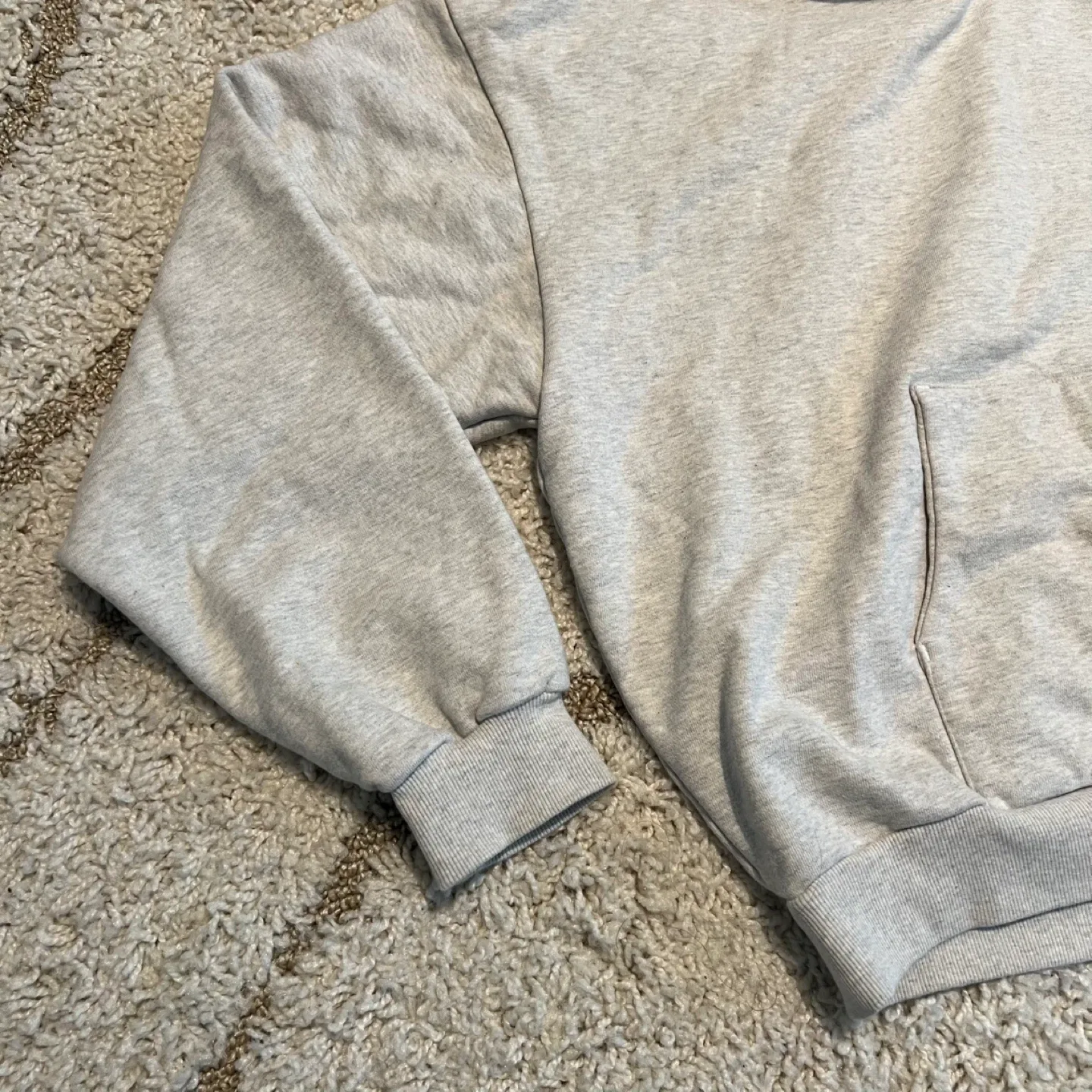 Heavy Weight Hoodie image indicator(4)