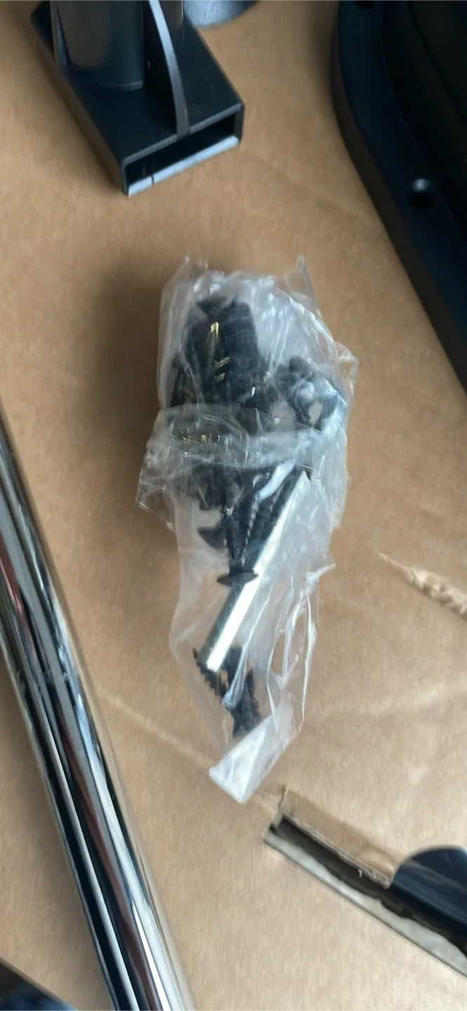 Wardrobe Lift - New in Box image indicator(6)