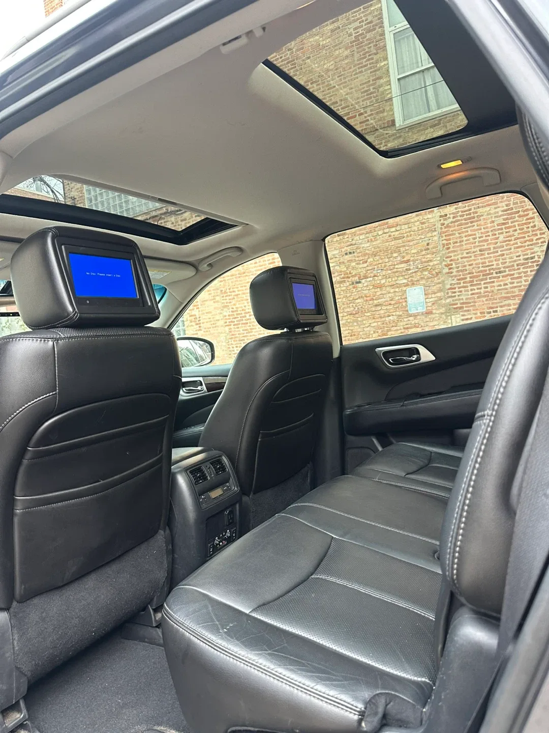 2013 Nissan Pathfinder PLATINUM AWD image indicator(9)