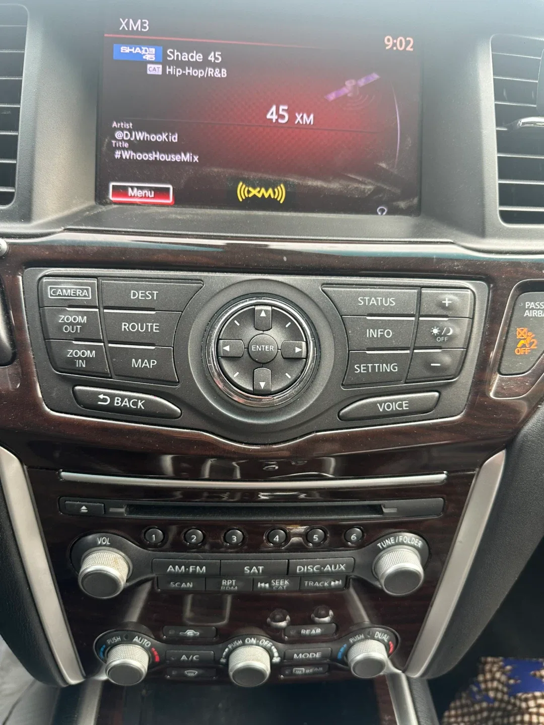 2013 Nissan Pathfinder PLATINUM AWD image indicator(10)