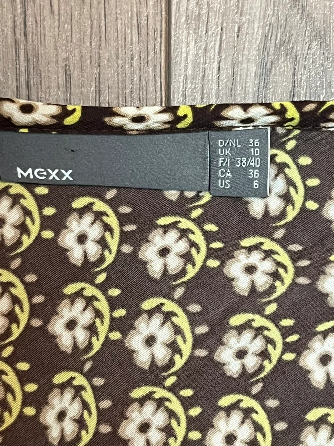 MEXX Brown Floral Print Top - Size US 6 image indicator(3)