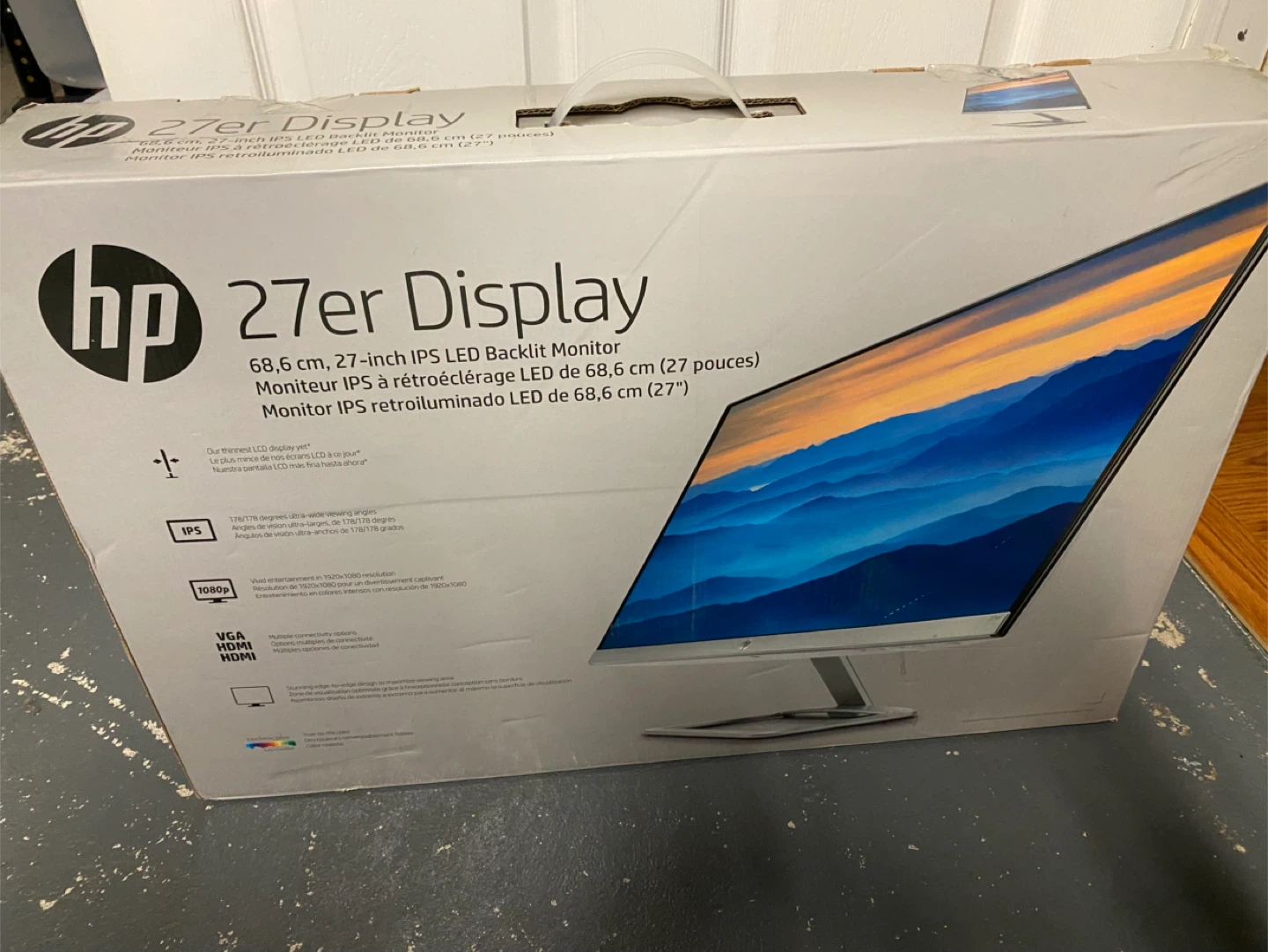 HP 27er 27-inch IPS LED Backlit Monitor