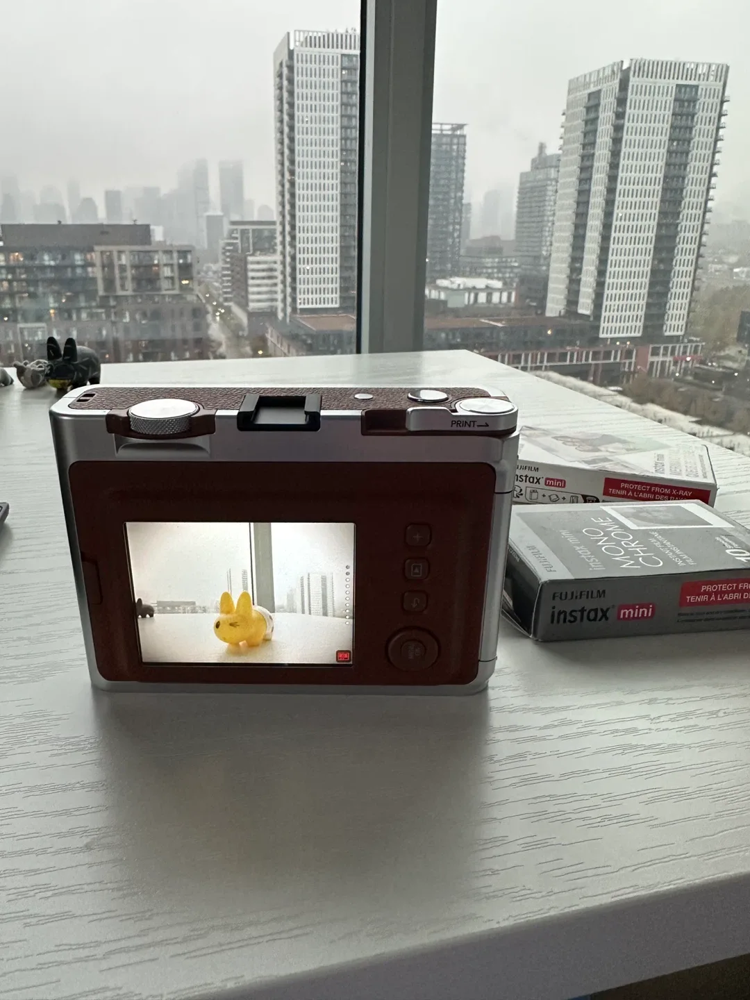 Fujifilm Instax Mini Evo brown + 2 Film image indicator(3)