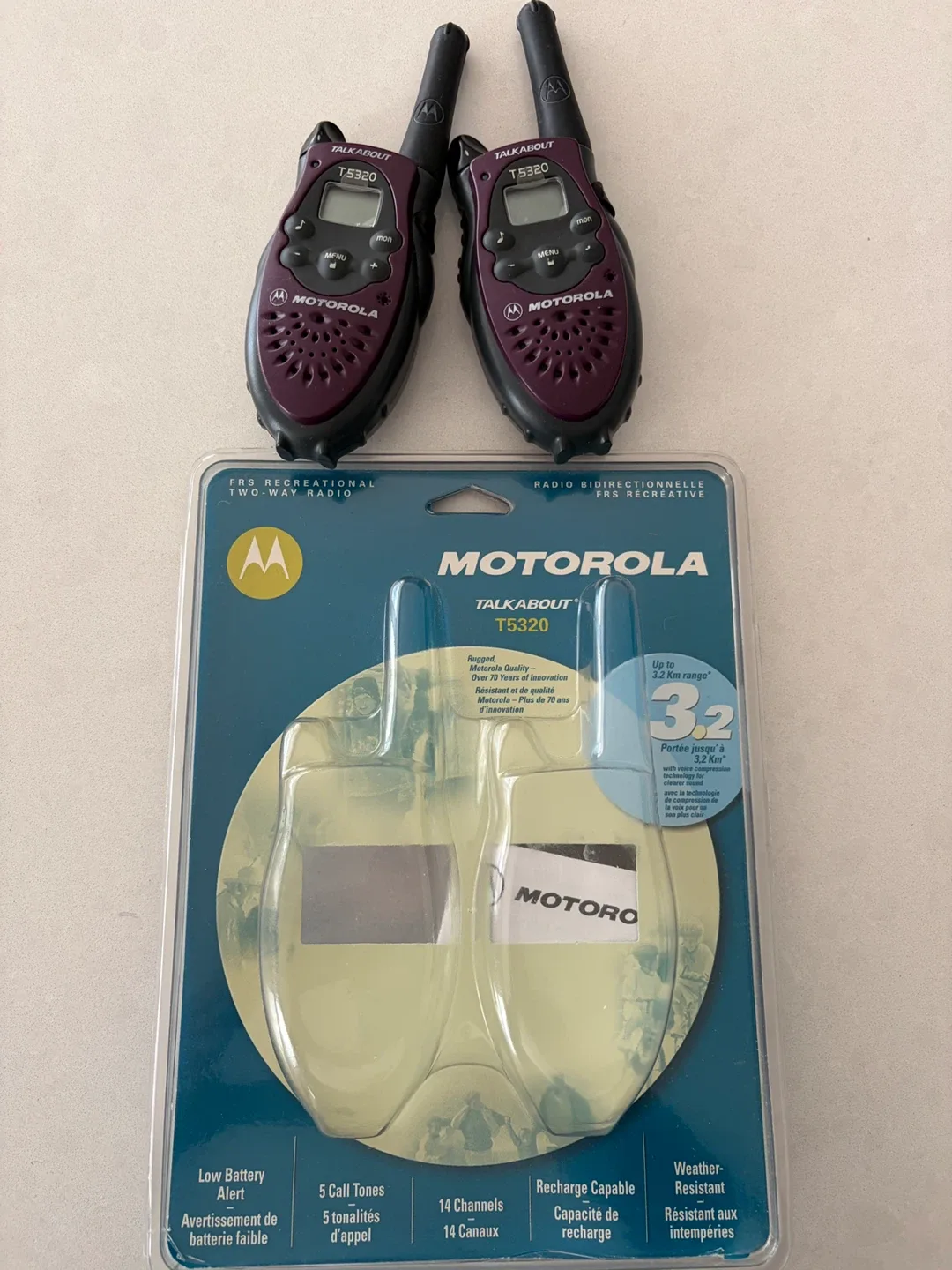 Motorola T5320 Talkabout 2-radios - preowned image indicator(5)