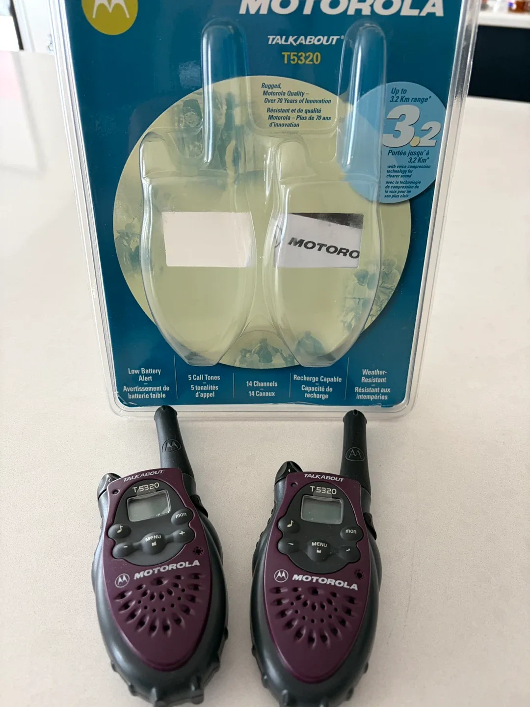 Motorola T5320 Talkabout 2-radios - preowned image indicator(3)