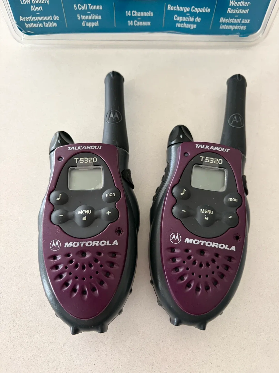 Motorola T5320 Talkabout 2-radios - preowned image indicator(4)