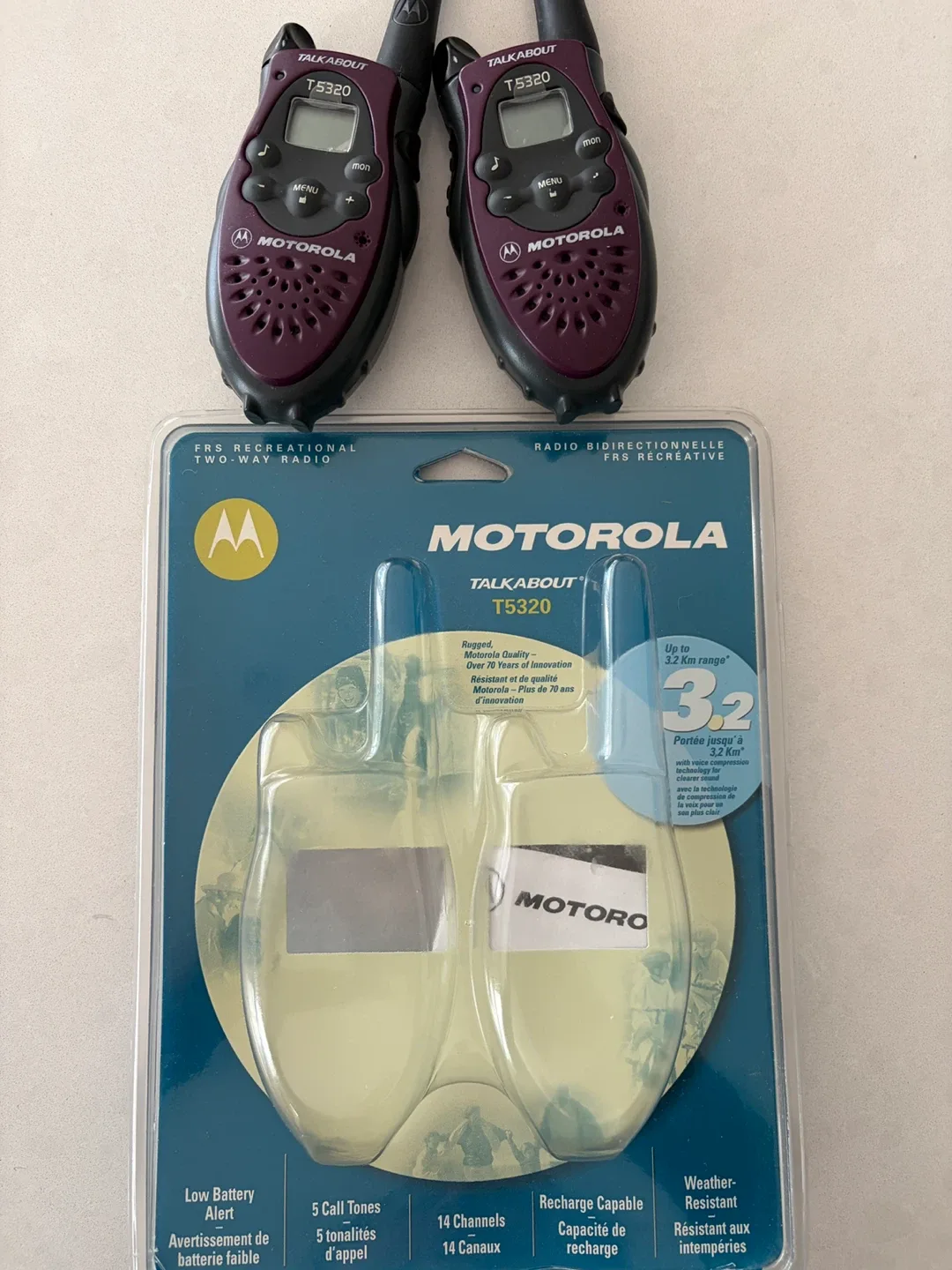 Motorola T5320 Talkabout 2-radios - preowned image indicator(6)