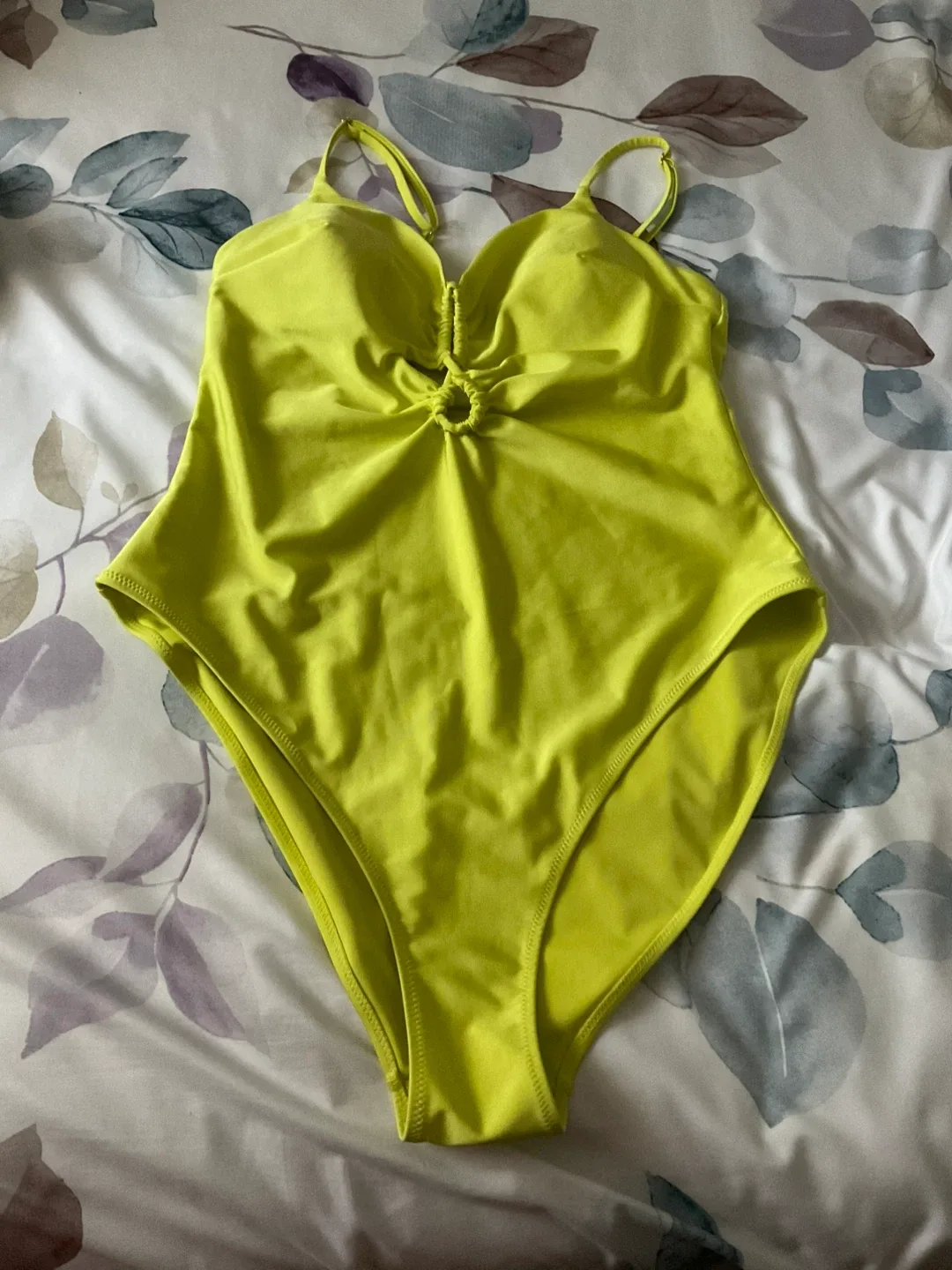 H&M Yellow Swimsuit image indicator(2)
