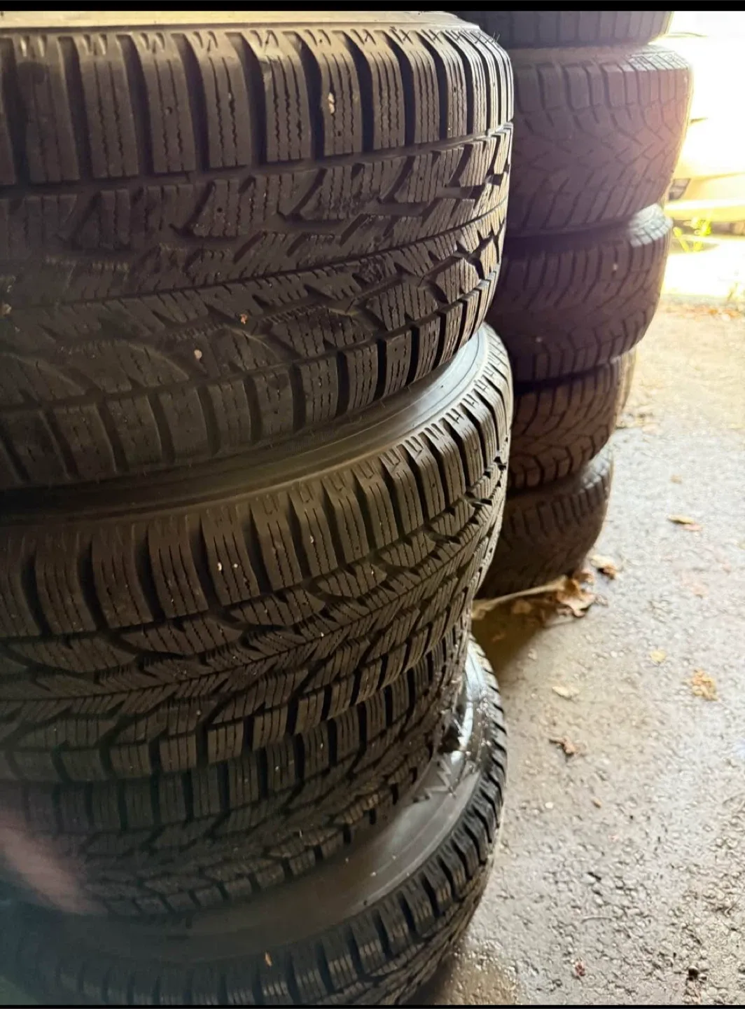 235 55 17 Firestone Winterforce (4)  - 235/55R17 image indicator(4)