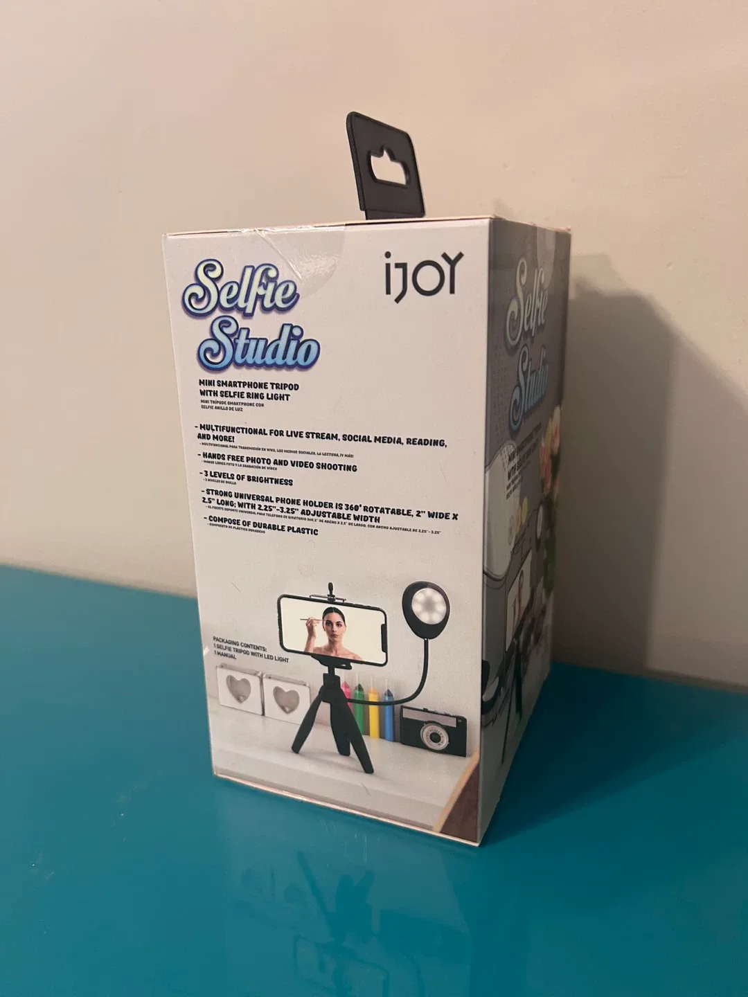 💫NEW iJoy Selfie Studio Tripod + LED Ring Light image indicator(3)