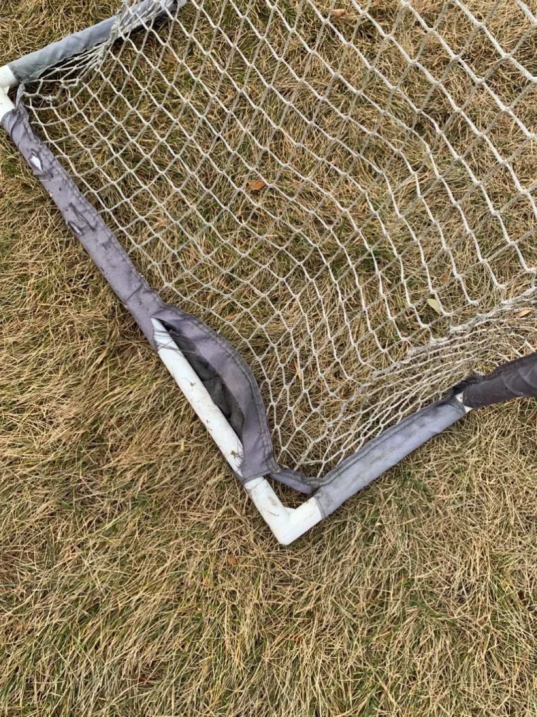 Mini Hockey Net Set - used some damage / sports kids toys image indicator(5)