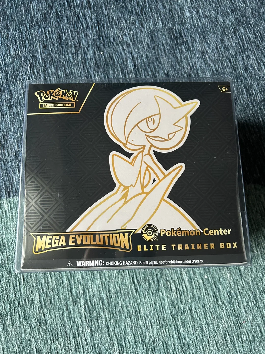 Pokemon Center Mega Evolution Elite Trainer Box Set image indicator(2)