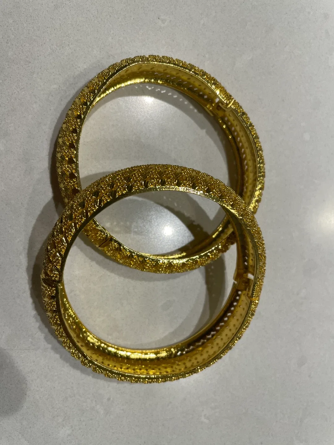 Gold Bangle Set image indicator(2)
